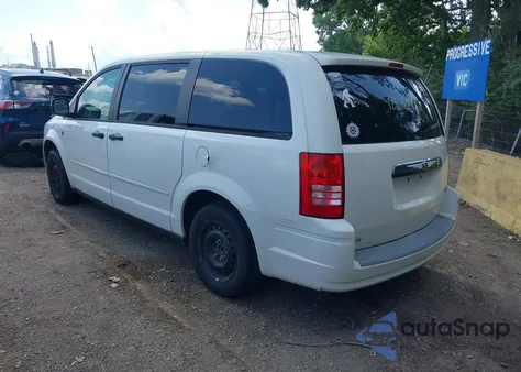 2008 Chrysler Town & Country Lx from USA, damaged, VIN 2A8HR44H88R618273